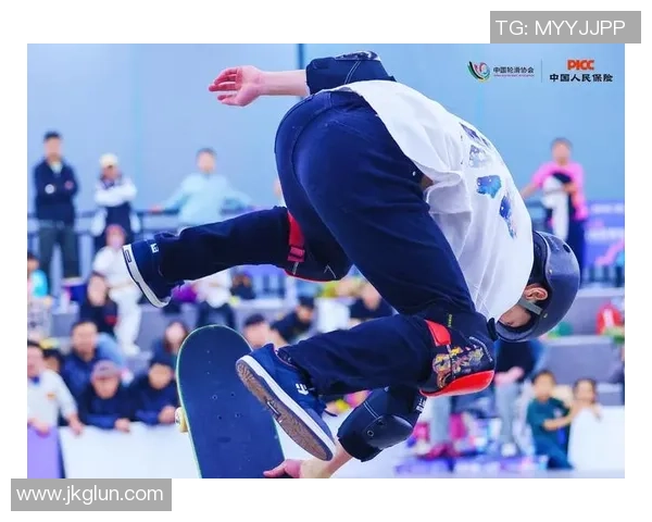 深圳滑板队荣登全国滑板意识排行榜第二名展现青春活力与团队精神 深圳滑板队荣登全国滑板意识排行榜第二名展现青春活力与团队精神