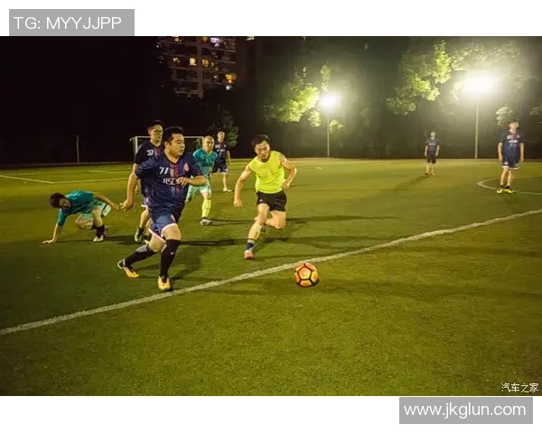 桥梁足球:连接梦想与现实的体育盛宴,推动友谊与团结的力量 桥梁足球:连接梦想与现实的体育盛宴,推动友谊与团结的力量