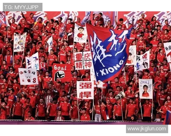 足球LFL联赛新篇章开启球迷热情高涨期待精彩对决 足球LFL联赛新篇章开启球迷热情高涨期待精彩对决