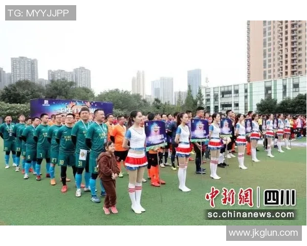 让我们一起为足球加油助威,共同书写激情与梦想的标语篇章 让我们一起为足球加油助威,共同书写激情与梦想的标语篇章